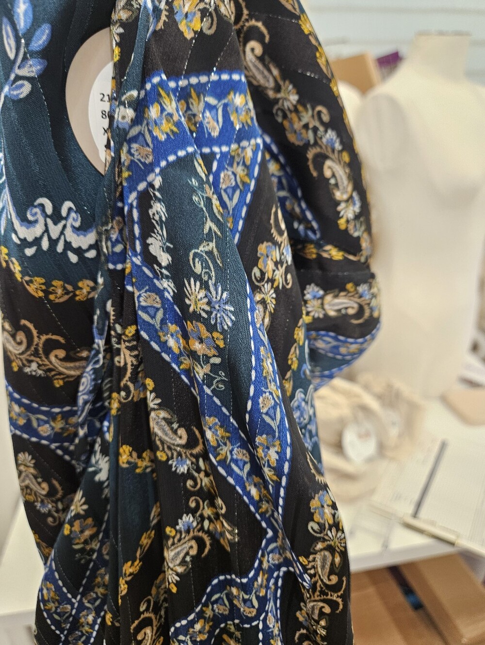 Scarf Print Plus Size Dress with Keyhole Neck